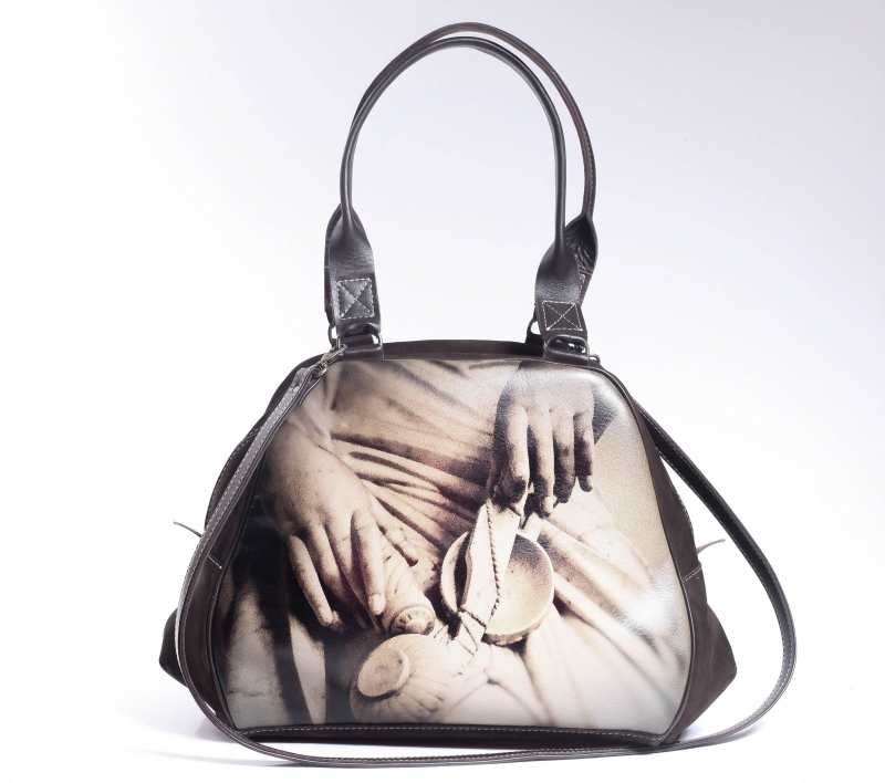 Женская  сумка - «шоппер» среднего размера 